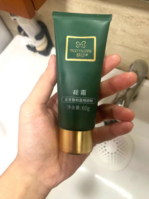 大排行测评解析十款精品必备好物分享OG真人平台2024国货护手霜十(图3)