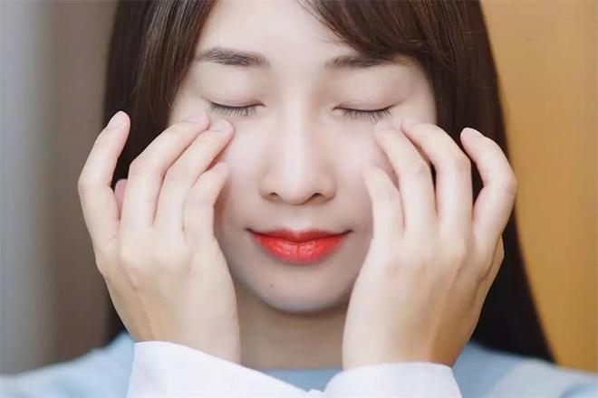 泄露者学会这几招更显年轻OG真人眼睛年龄的秘密(图1)