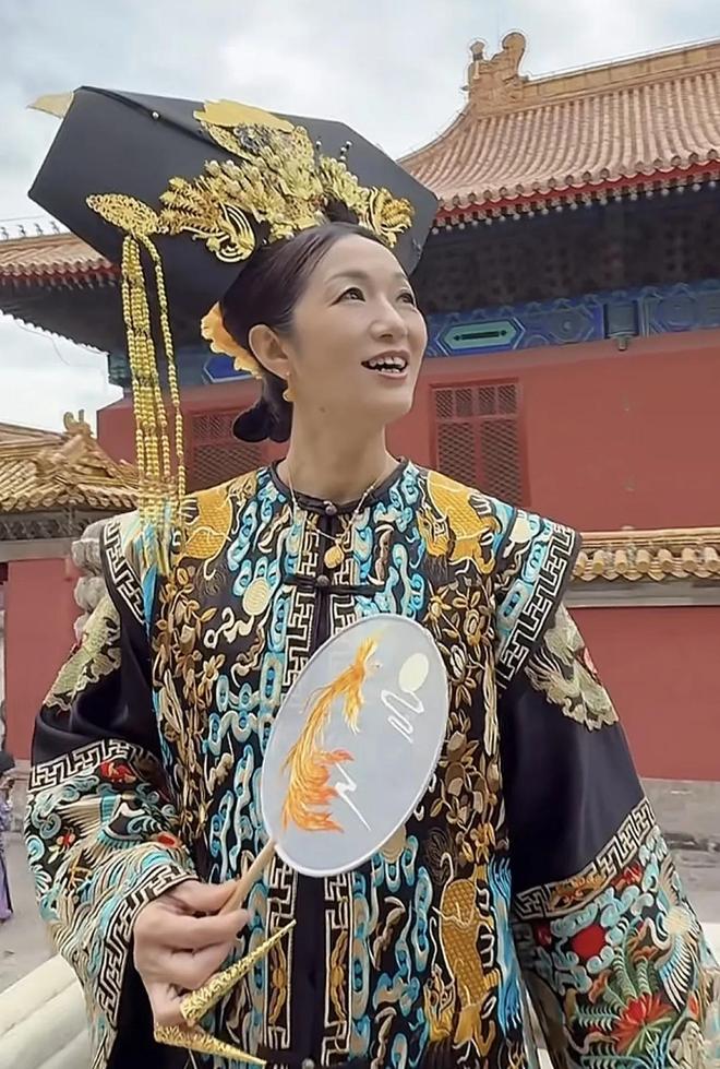 网友太激进不可取郑琴曾送同品牌面膜OG真人游戏谢浩男给两兄弟重要任务(图3)